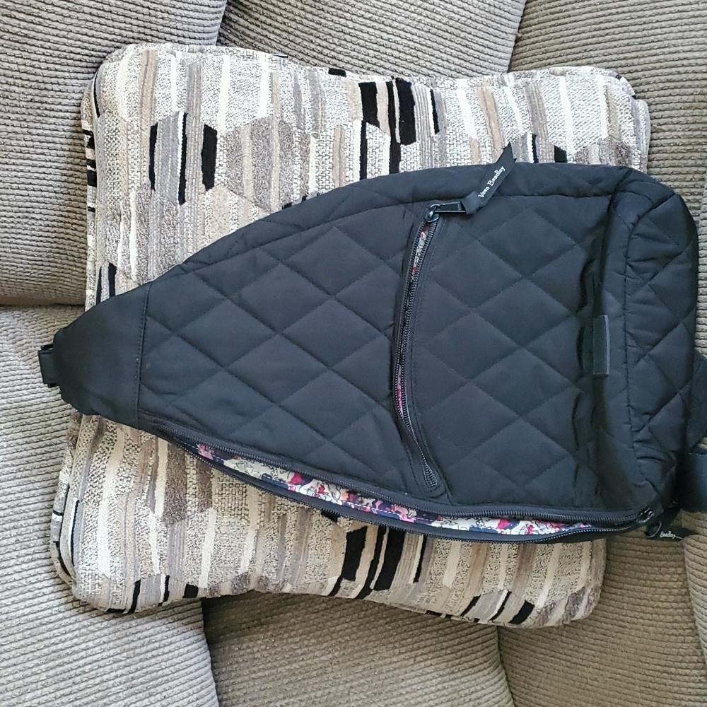 Vera Bradley Ultralight Sling